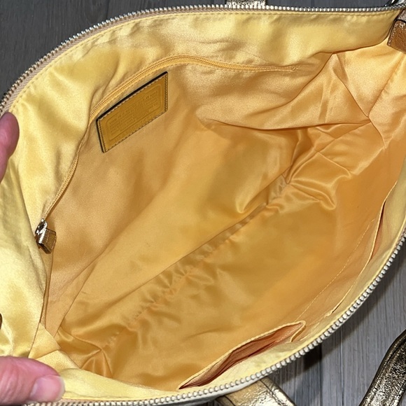 Coach Glam Poppy “Made for me by Coach” Should Bag Style 14979 - Picture 11 of 16